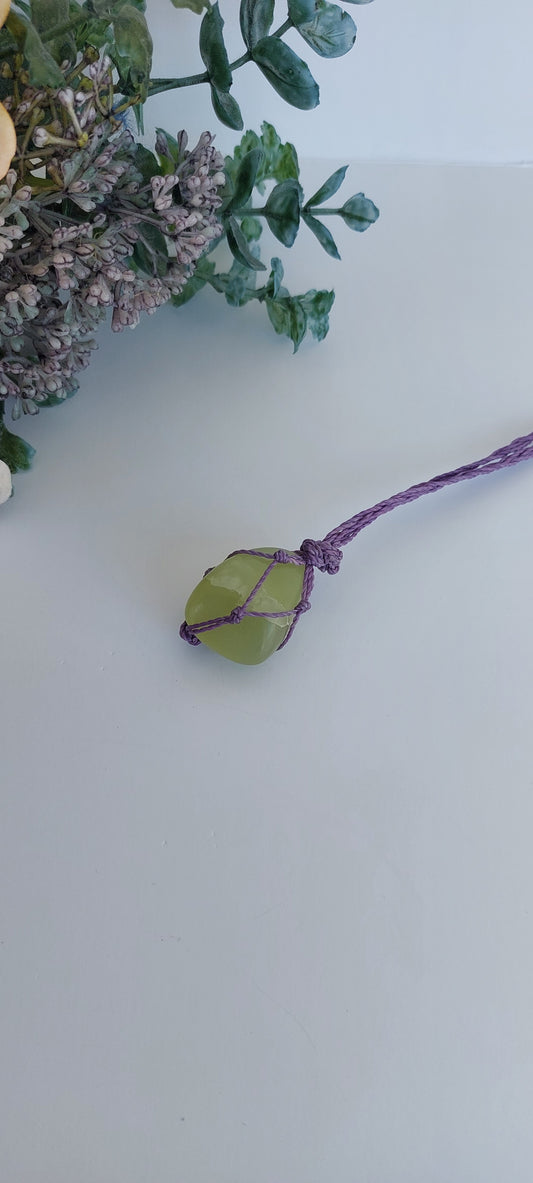 Jade - Macrame Necklace